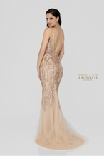 Load image into Gallery viewer, Terani Couture 1913E9227
