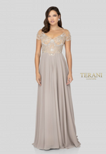 Load image into Gallery viewer, Terani Couture 1911M9333
