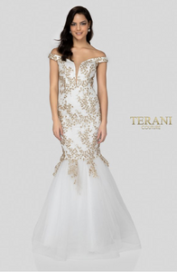 Terani Couture 1911P8646