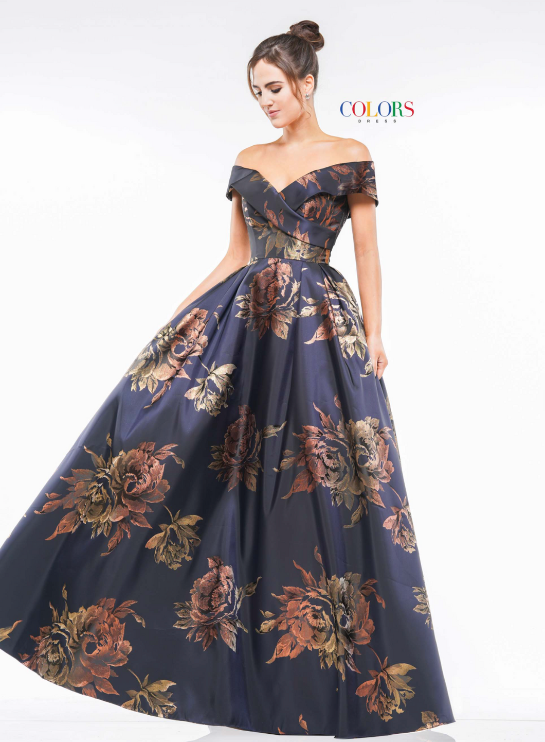 Colors Spring 2019 style 2144