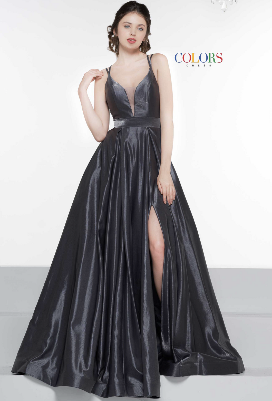 Colors Spring 2019 style 2062